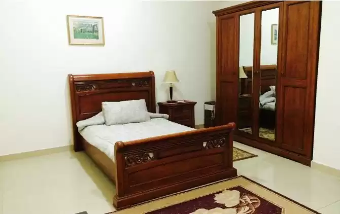 yerleşim Hazır Mülk 2 yatak odası F/F Apartman  kiralık içinde Al Sadd , Doha #15111 - 1  image 
